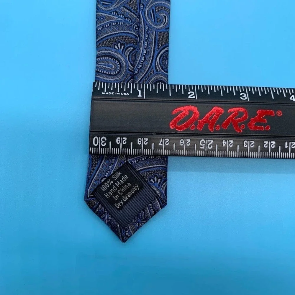 Pronto Uomo Platinum Blue Paisley 100% Silk Luxury Men's Classic Neck Tie